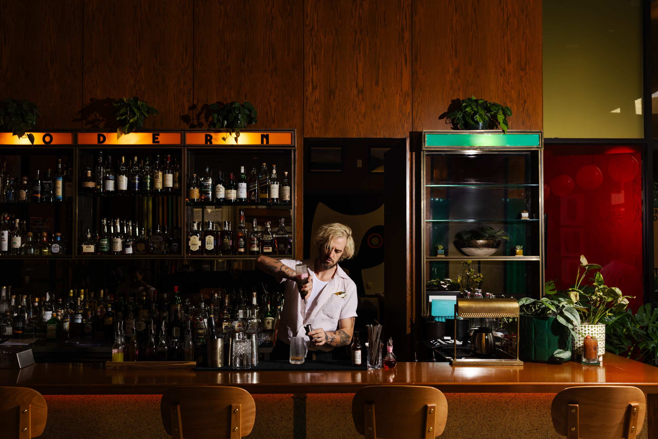 Bar